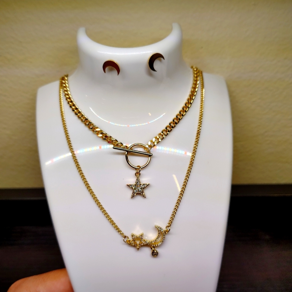 Stainlesssteel Star and Moon Layered Necklace